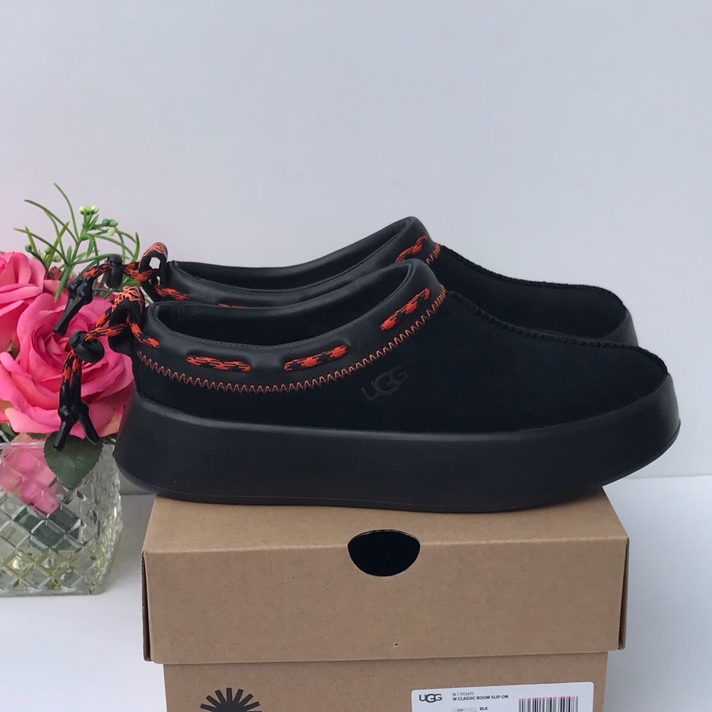 UGG Classic Boom Slip-On - Picture 7 of 7